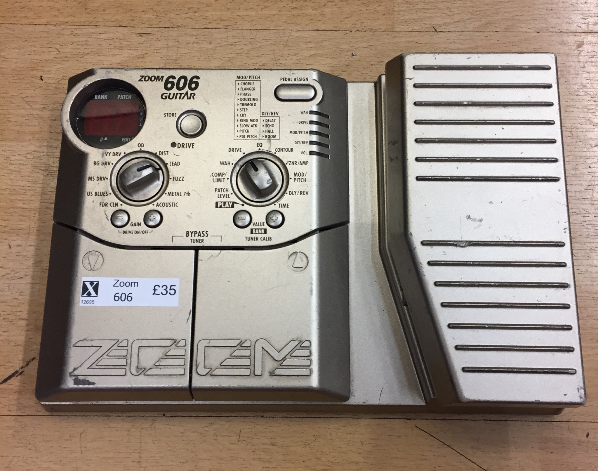 Korrespondent medarbejder trække sig tilbage Zoom 606 for sale at X Electrical