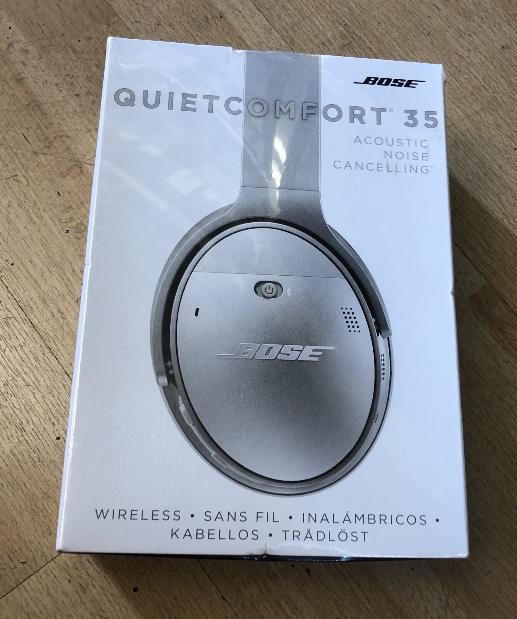 Bose Quiet Comfort 35 for sale at X Electrical