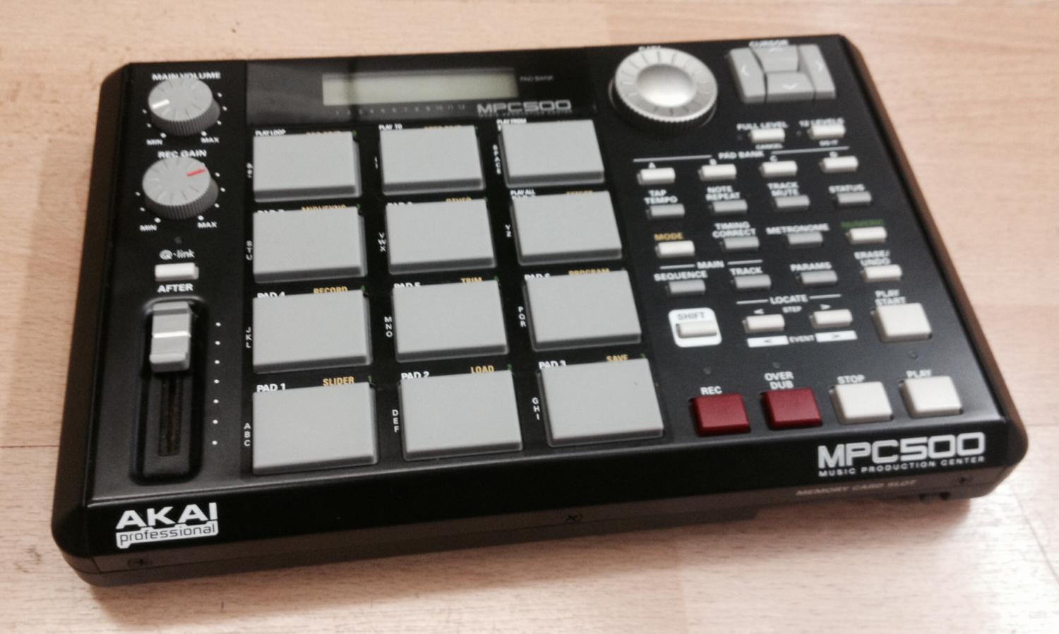 Akai MPC500 for sale at X Electrical