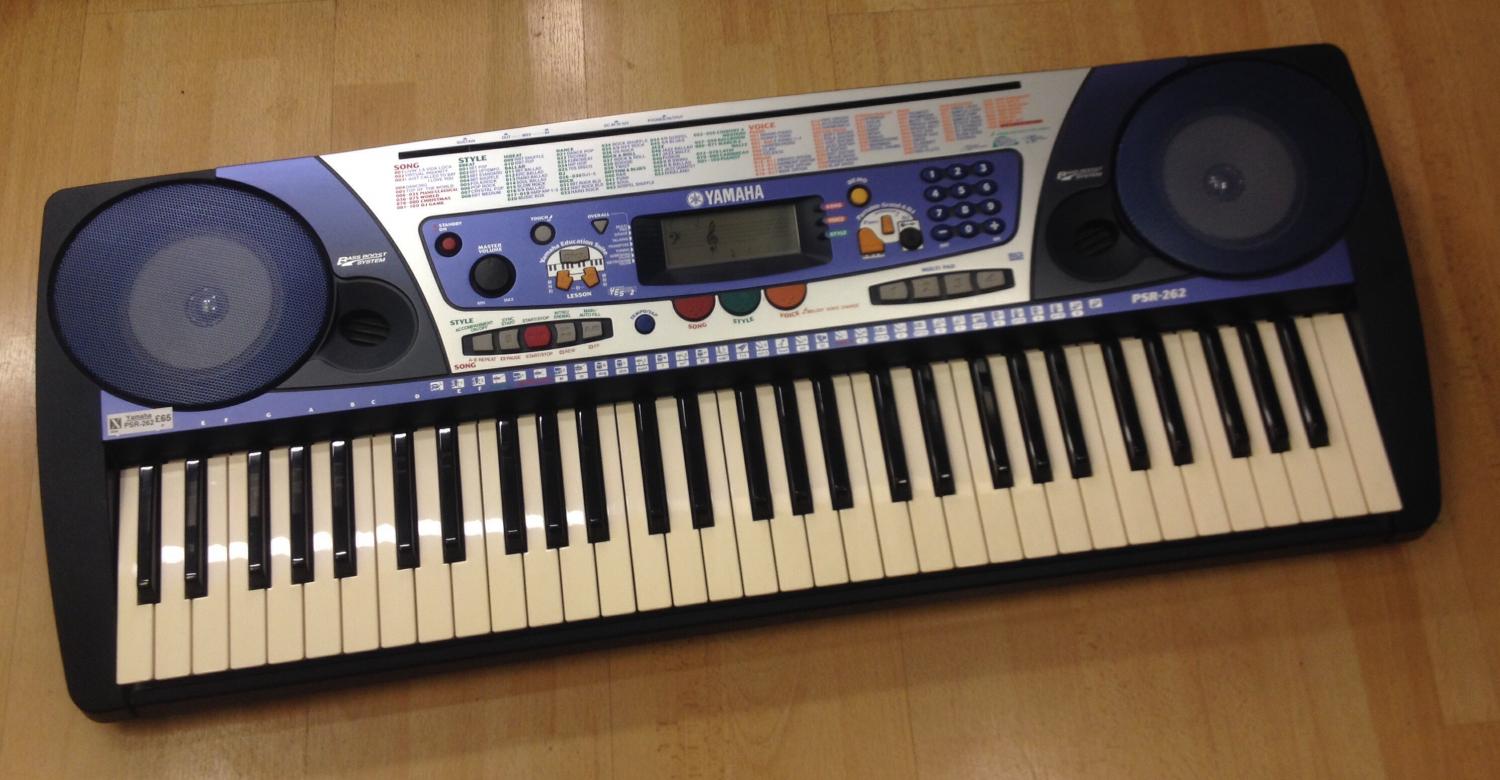 psr 262 yamaha keyboard